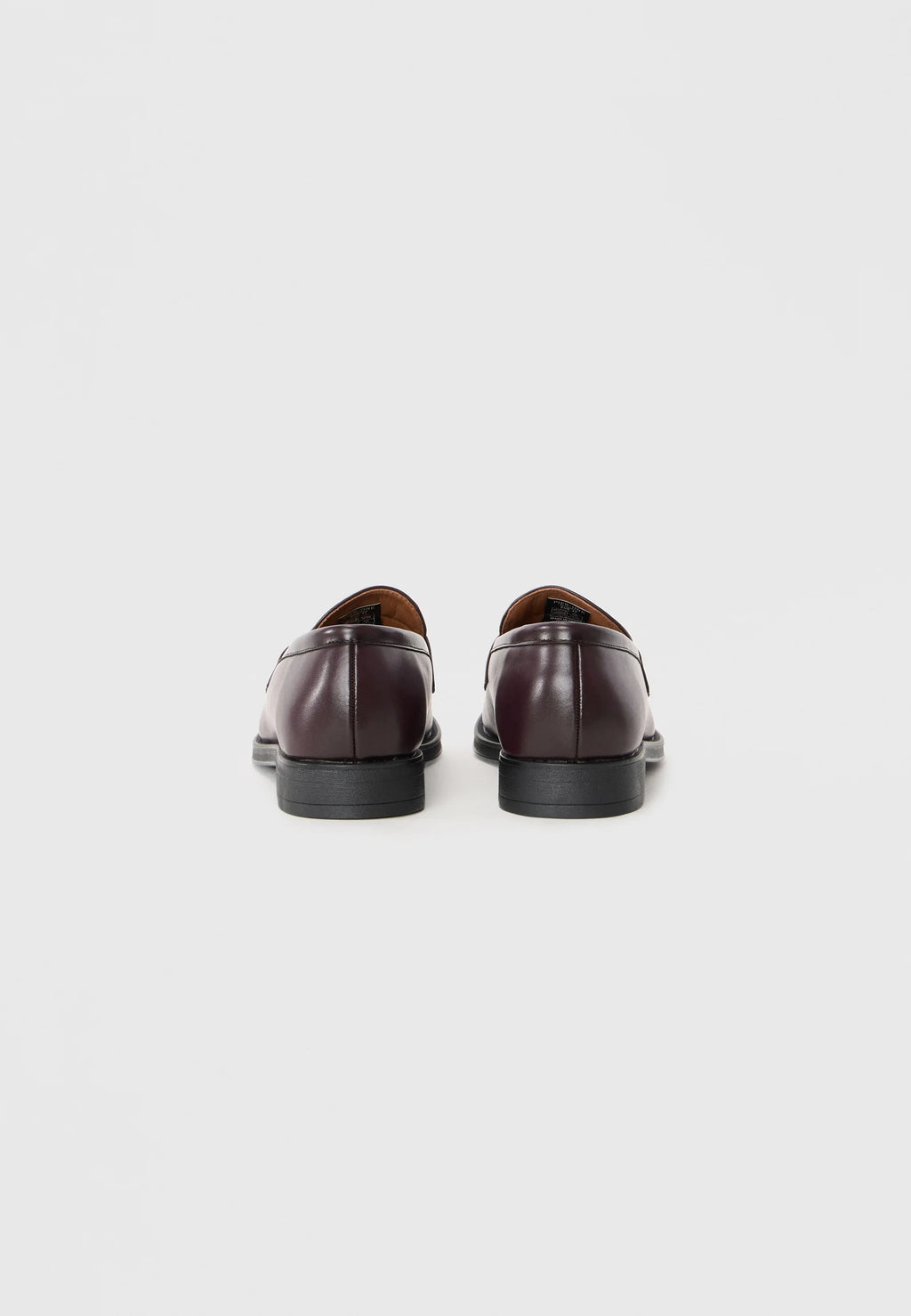 Eleganter Schuh ohne Schnürsenkel